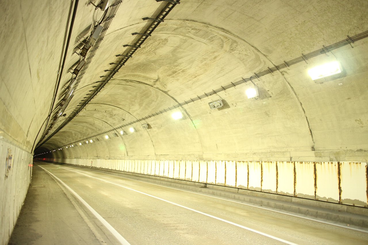 長尾トンネル